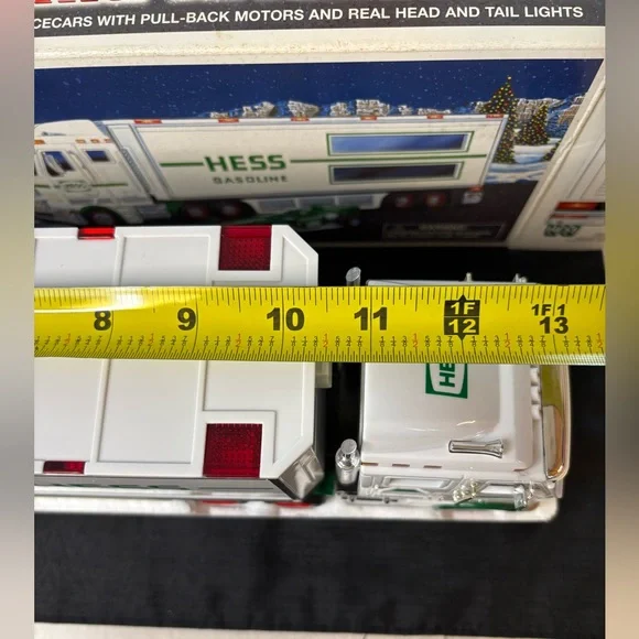 Hess 2003 Toy Truck Race Cars Set - Picture 7 of 7